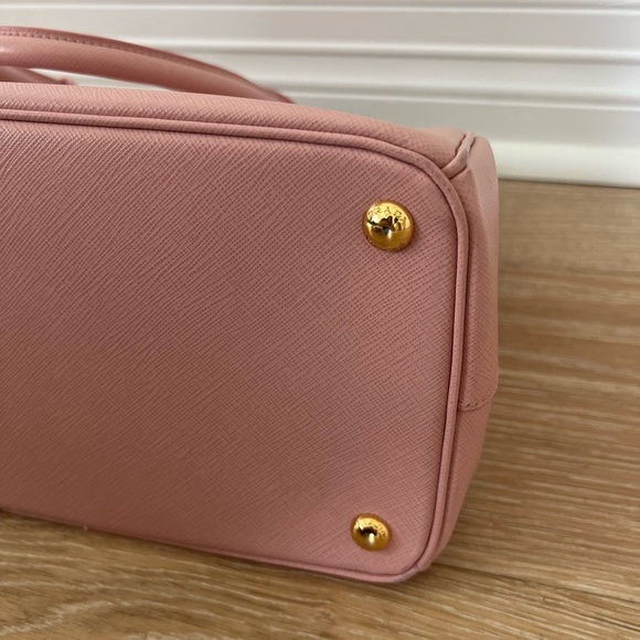 PRADA Prada Saffiano Lux Orchidea Medium Double Zip Tote Bag - Picture 5 of 16